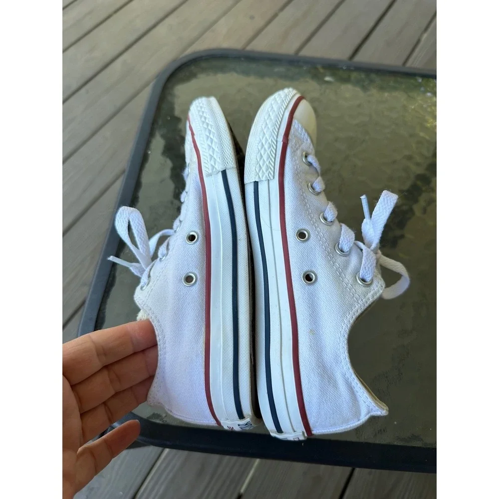 Converse Kids All Star Canvas Sneakers White Low Top Lace Up Youth Sz 2‎ Shoes
